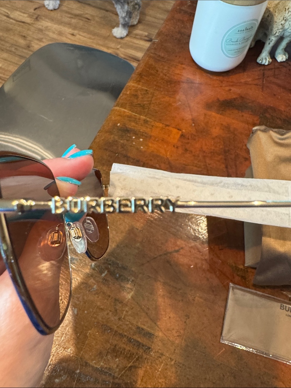 Burberry Tan Gradient Lens Women's Sunglasses with Tan Case - Picture 6 of 10